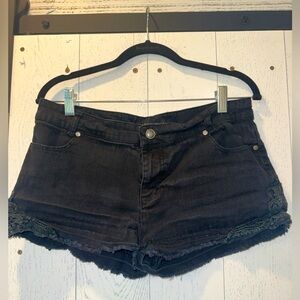 Ambiance Appareal Black Lace Jean Shorts Size Large